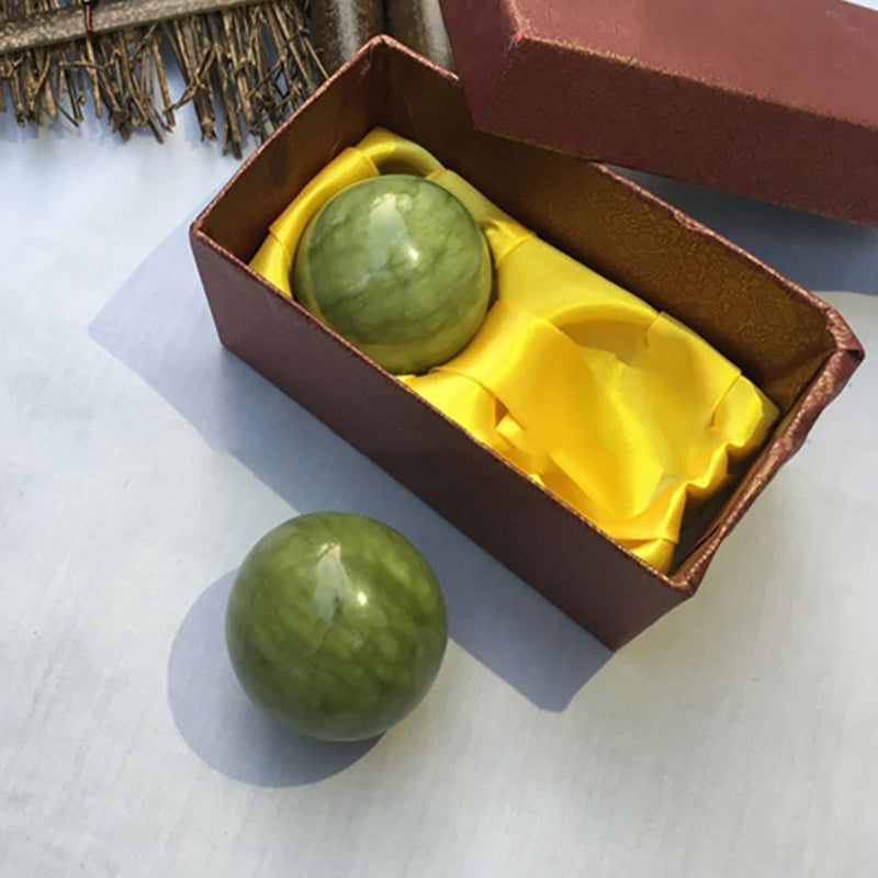 2pcs Chinese Health Exercise Stress Jade Stone BAODING Balls Relaxation Therapy