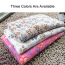 Dog Kennel Mat Footprints Pattern Thick Warm Coral Fleece Pet Dog Blankets, Size: L, 80*100cm(Magenta)