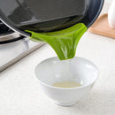 2 PCS Silicone Anti Spill Liquid Funnel Pots and Pans Round Mouth Edge Diverter(Green)