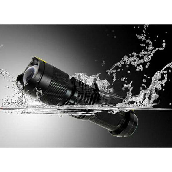 Ultrafire  XPE Q5 7w 3 Modes Zoomable LED Flashlight Ultrafire XD CREE MECO