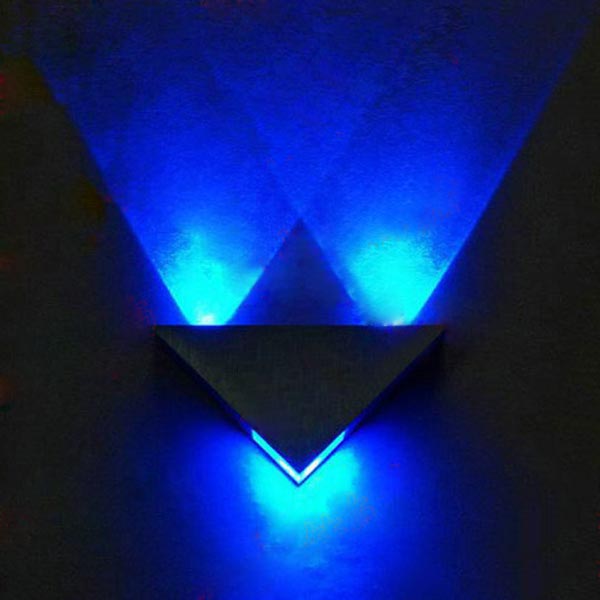 Modern High Power 3W LED Triangle Decoration Wall Light Sconce Spot