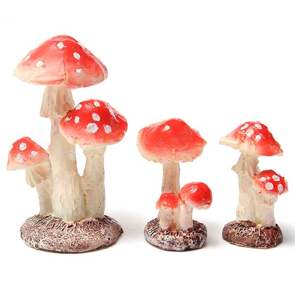 Mini Landscape Resin Mushroom Home Office Garden Decoration