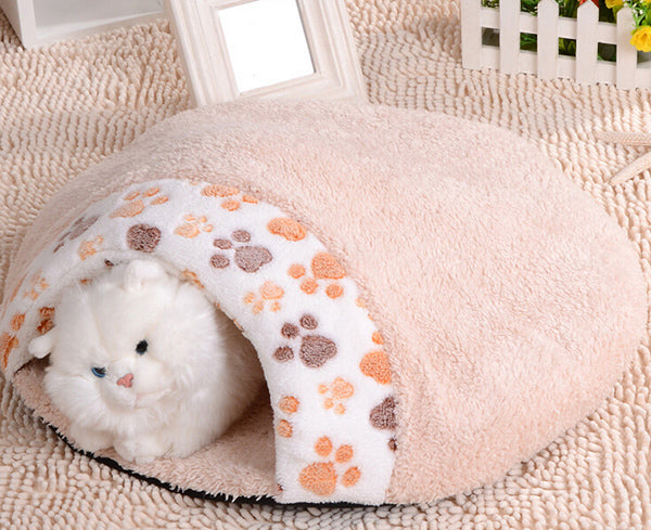 Lovely Warm Cat House Soft Kitten Sleeping Bag Cute Cat Bed Cave
