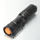 MECO XPE-Q5 600LM Zoomable LED Flashlight+Battery+Charger