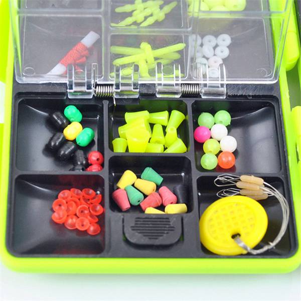 Assorted Fishing Tackle Set Tackle Box Jig Swivels Hooks Fishing Accessories
