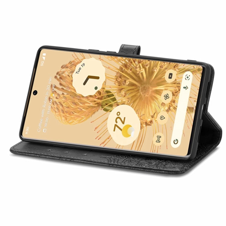 For Google Pixel 6 Mandala Embossing Pattern Horizontal Flip Leather Case with Holder & Card Slots & Wallet & Lanyard(Black)