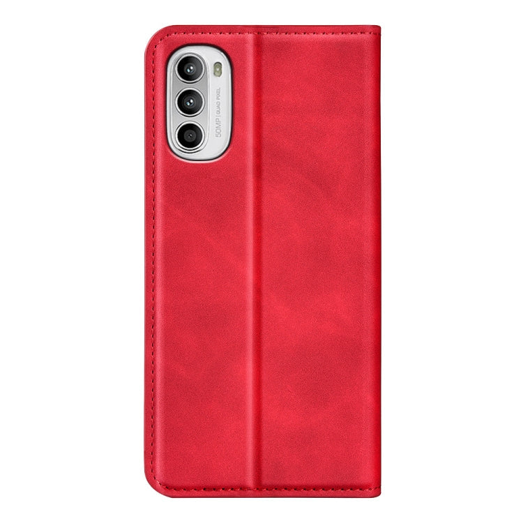 For Motorola Moto G52 4G Retro-skin Magnetic Suction Leather Phone Case(Red)