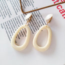 Retro Women Big Round Geometry out Oval Clip Earrings(white clip earring)