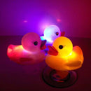 10 PCS LED Water Induction Light Duck Baby Bath Toys, Random Color Delivery