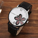 YAZOLE Ladies OL Style Four-leaf Clover Pattern Quartz Watch(338 black plate silver flower black belt)
