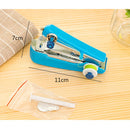 4 PCS Portable Mini Small Handheld Sewing Machine Household Multifunctional Pocket Manual Micro Tailoring Machine, Random Color Delivery