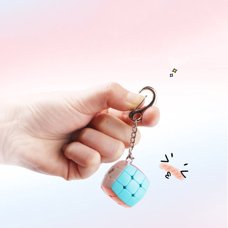 2 PCS Mini Keychain Rubik Cube Decompression Toy Third-order Keychain Flat Version