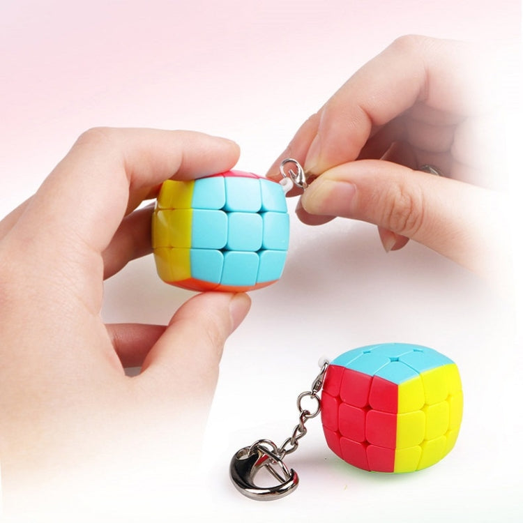 2 PCS Mini Keychain Rubik Cube Decompression Toy Third-order Keychain Flat Version