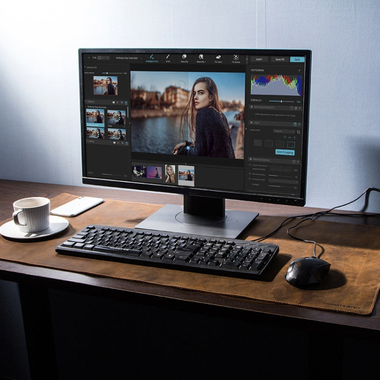 CF9011 Desk Pad Retro Crazy Horse Leather Notebook Computer Mouse Pad Oversized Anti-Slip Desktop Computer Desk Leather Pad(Brown)