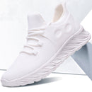 XKDF Flying Weaving Comfortable Male Sports Shoes Spring Soft Sole Men Running Shoes, Size: 42(White)