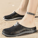 X902 Summer Beach Shoes Non-slip Flip Llops Couple Slippers Men Hole Shoes, Size: 39(Black)