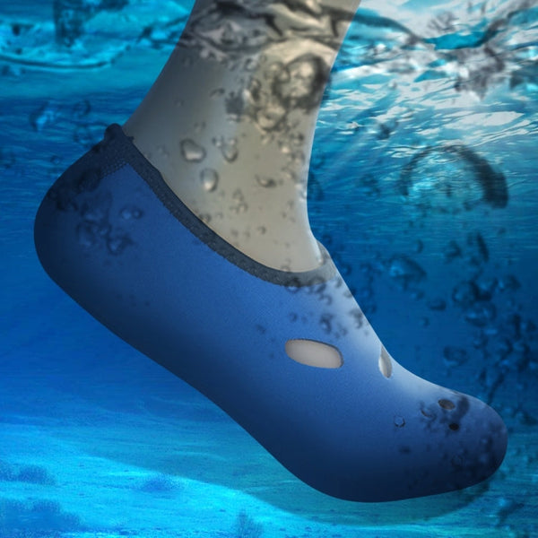 Comfortable and anti-slip 3MM swimming diving socks breathable water to swim the beach socks Size:L (38-39)(Blue)