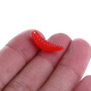 HENGJIA SO106 50 PCS 20mm Simulation Bread Bait Worms Crescent Soft Bait Horseback Fish Worm Bait Fishing Gear (Red)