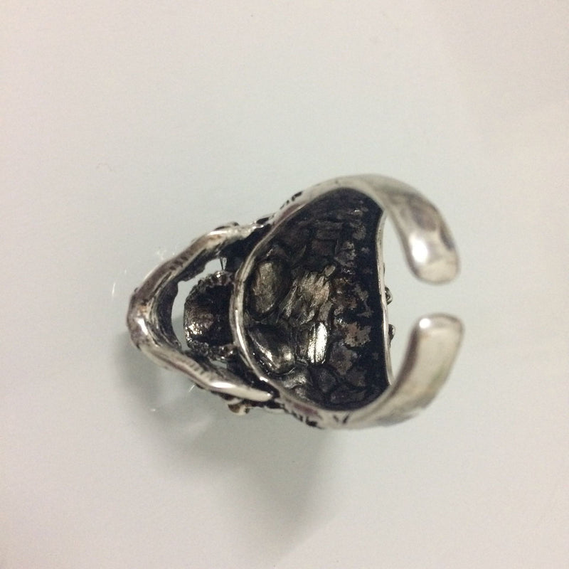 Retro Domineering Finger  Faucet Hand Dragon Pattern Double Dragon Skull Ring