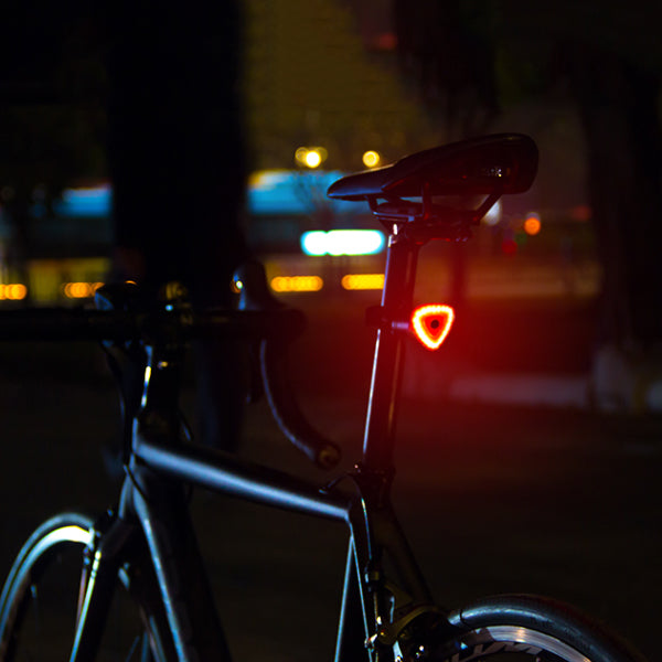 XANES STL15 Smart Brake Sensor Tail Light Bicycle Back Waterproof Safty Road Bike Cycling Motorcycle