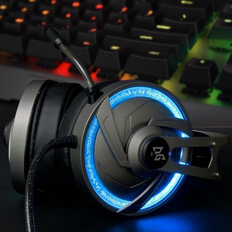 A60 USB Wired Omnidirectional Gaming Headphone LED Backlight with Microphone for Computer Profession Gamer