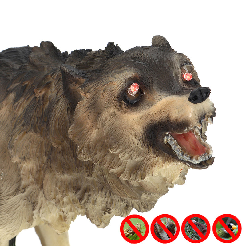 Solar Red Eyes Howling Wolf & Sensor Light Garden Ornament Office Decorations