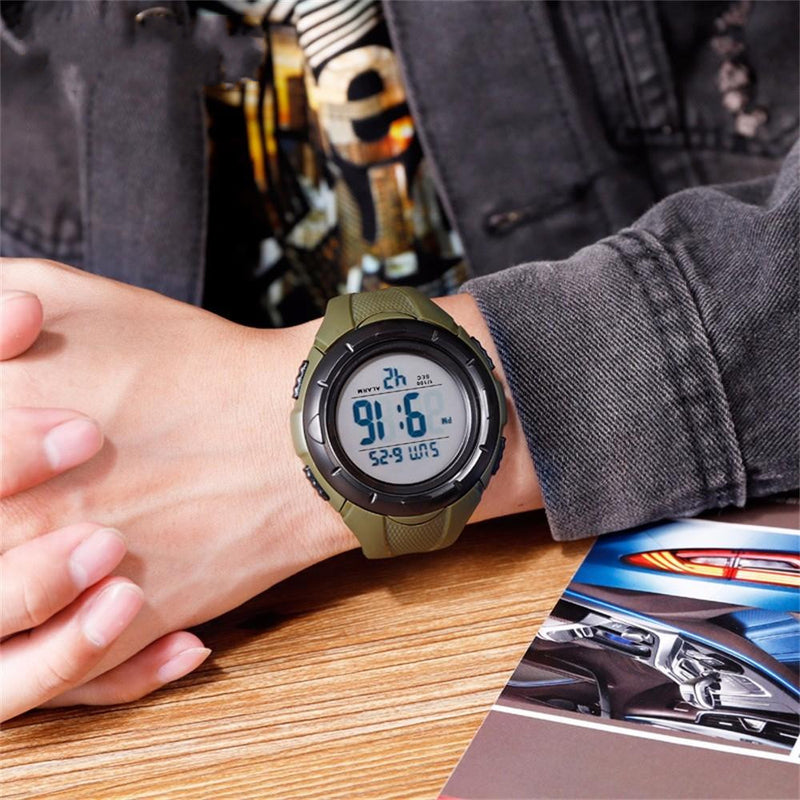 SKMEI 1535 Chronograph Week Display 50M Waterproof Large Dial Outdoor Digital Watch Men Watch