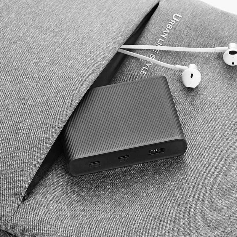 Original ZMI Desktop USB Charger 65W 3 Port PD3.0 USB 2C1A for iPhone X XR Xiaomi Huawei