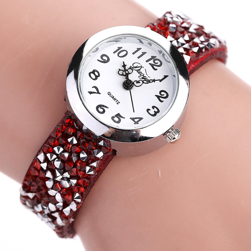 DUOYA DY005 Retro Style Ladies Bracelet Watch Gift Leather Strap Quartz Watches