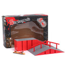 Mini Fingerboard Finger Skateboard & Skate Ramp Skate Park Play Set Kids Toy