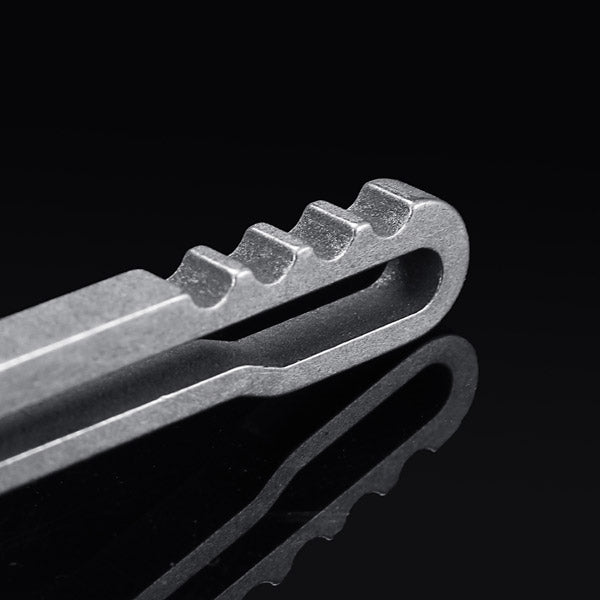 70mm Multifunction EDC Titanium Keychain Quickdraw Buckle Tool