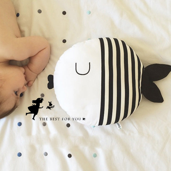 Cute Dot Stripe Kiss Fish Throw Pillow Cotton Cloth Sofa Car Bedding Cushion Home Decoration