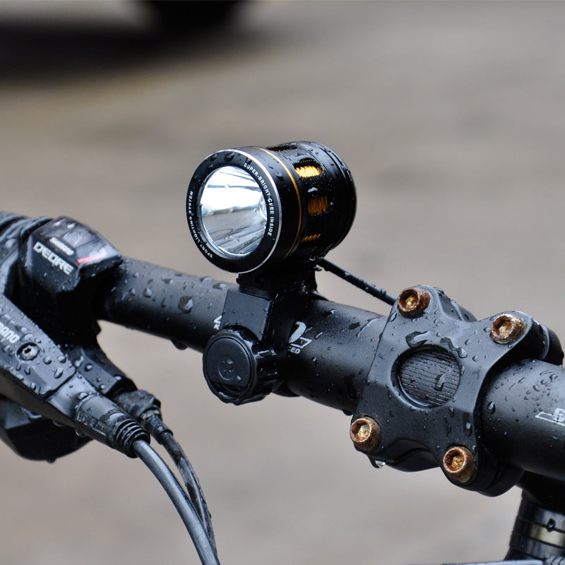 XANES XL07 1000LM T6 Bicycle Front Light IP65 120 Wide Angle with Lampshade HeadLamp