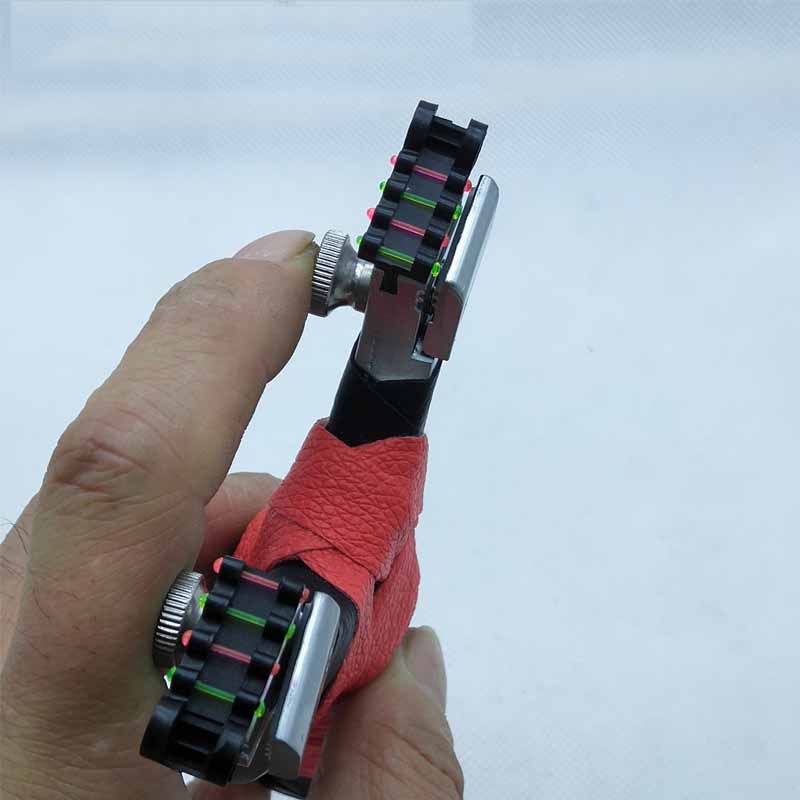 Cross Fiber Optic Aiming Sling-shot Zinc Alloy Sling Tactical Rubber Band Sling Camping Shooting Tools