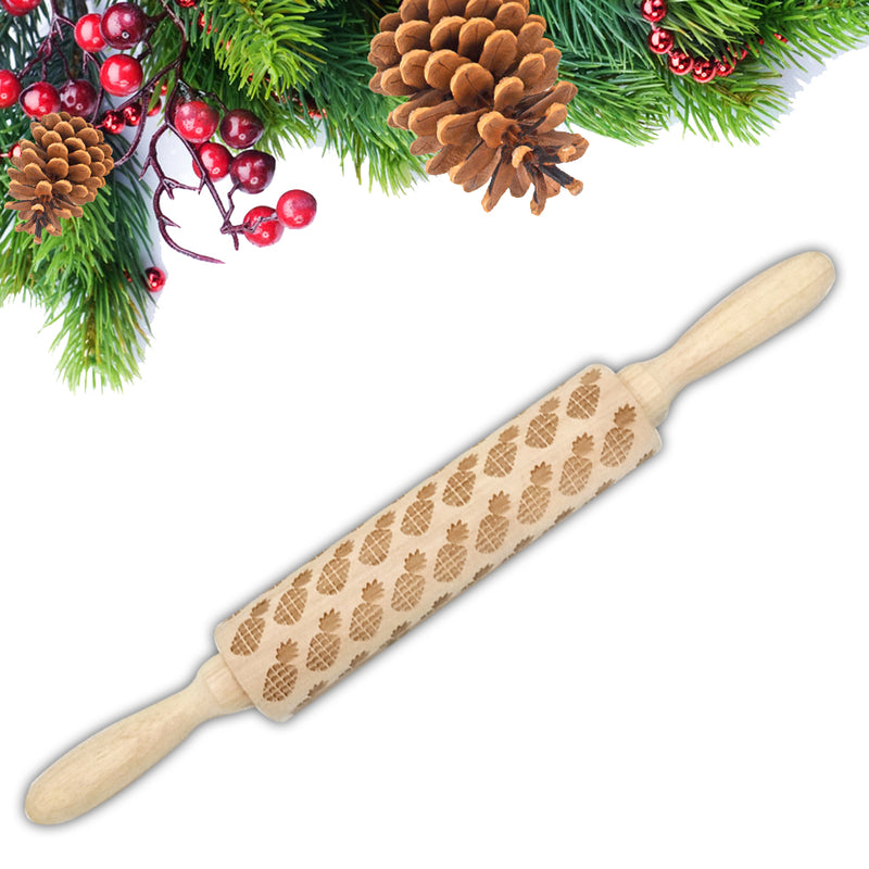 Loskii JM01691 Wooden Christmas Embossed Rolling Pin Dough Stick Baking Pastry Tool New Year Christmas Decoration