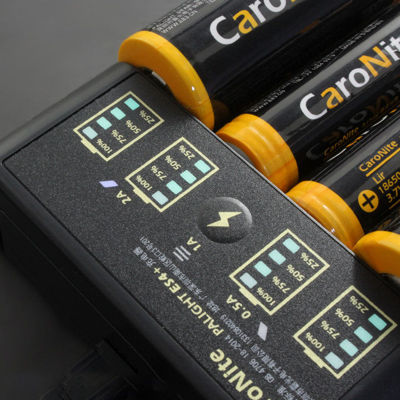 PALIGHT CARONITE ES4 3.7V 2A USB Battery Charger For Li-ion NiMH NiCD Battery 18650 26650 21700 AA AAA