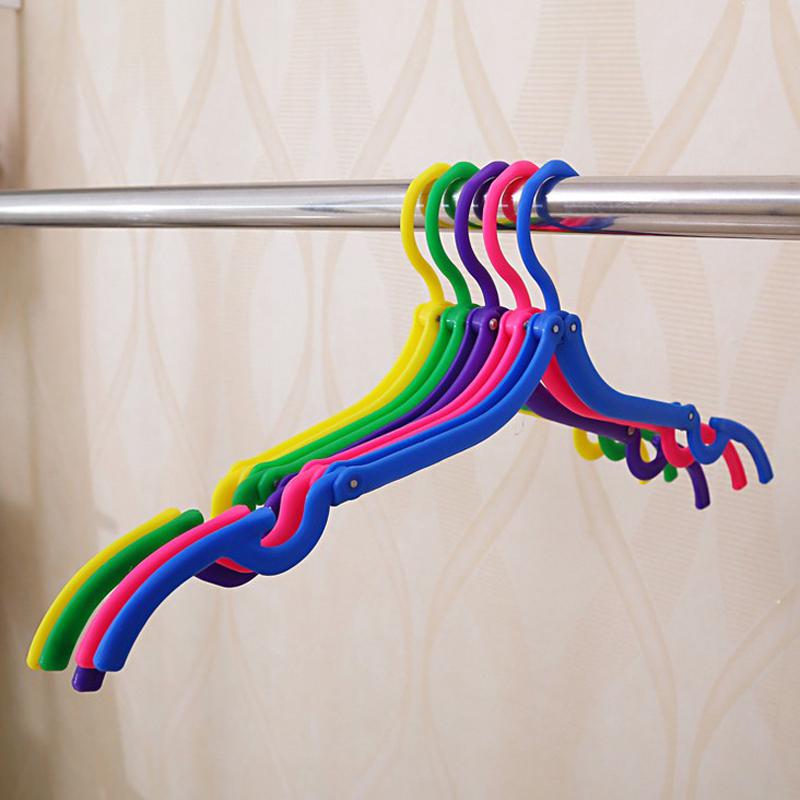 Collapsible Portable Plastic Cloth Hanger