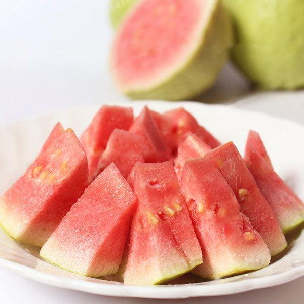 Egrow 30 Pcs/Pack Guava Seeds Tropical Sweet Fruit Tree Plants Seed for Garden Balcony Courtyard