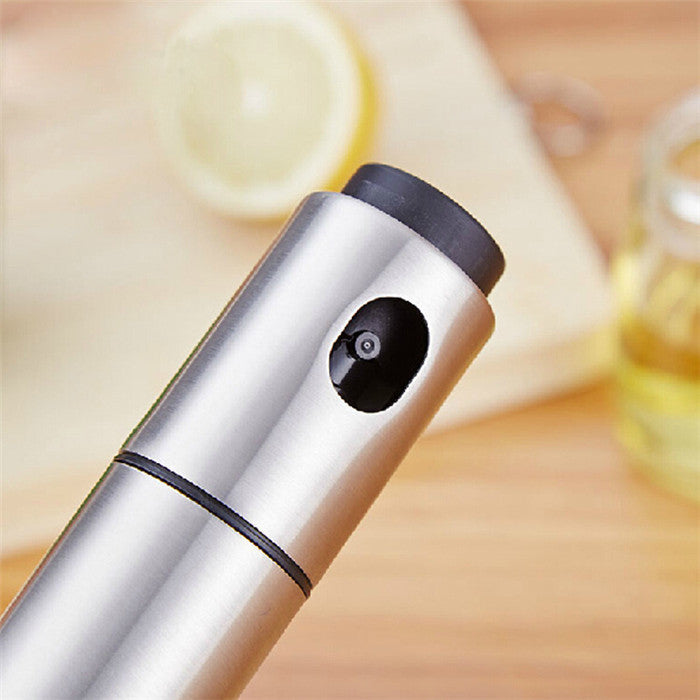 Stainless Steel Oiler Oil Spray Refillable Bottles Fuel Injector Sprayer Pot Gravy Boats Kitchen Tools