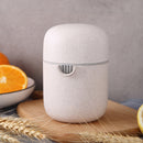 Manual Fruit Juicer Wheat Straw Material Orange Juice Cup Squeezer Lemon Juicer