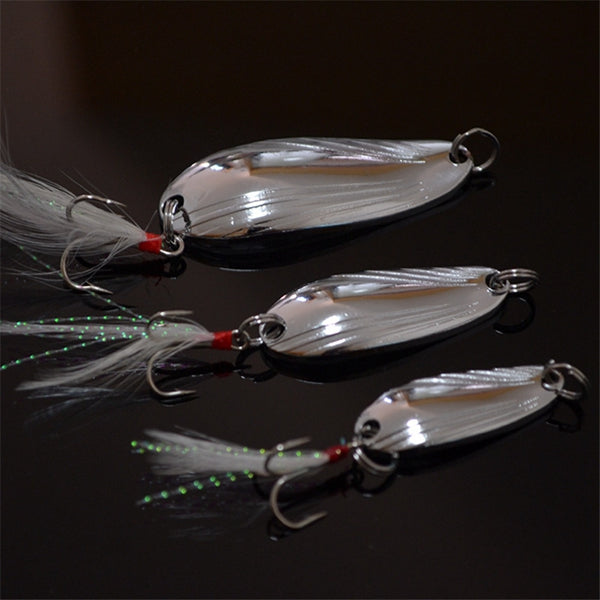 ZANLURE 10pcs Fishing Paillette Lure Bait Sequins Fishing Lure Treble Feather Hook