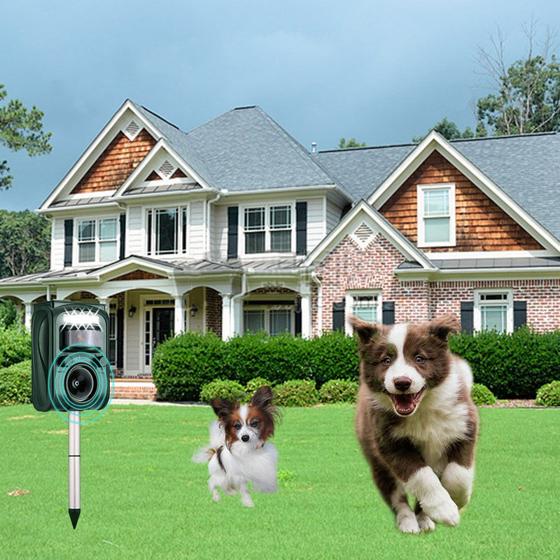 KCASA KC-501 Garden Solar Powered Ultrasonic Outdoor Animal Repeller Motion Sensor Flash Light Dog Cat Raccoon Rabbit Animal Dispeller