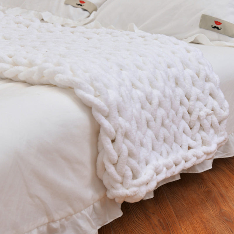 60 x 60cm Warm Winter Luxury Handmade Crocheted Bed Knitted Sofa Cover Blankets