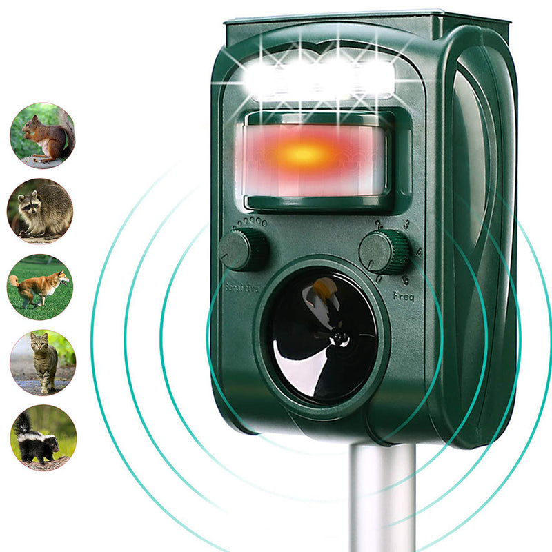 KCASA KC-501 Garden Solar Powered Ultrasonic Outdoor Animal Repeller Motion Sensor Flash Light Dog Cat Raccoon Rabbit Animal Dispeller