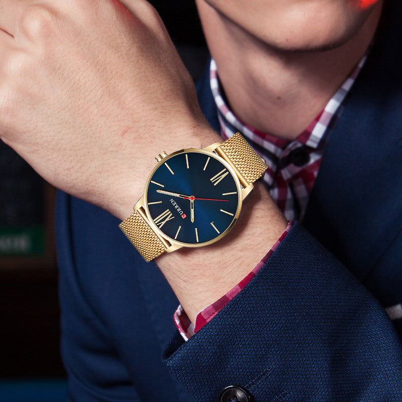 CURREN 8238 Men Watch Luxury Ultralight Simple Roman Numerals Dial Quartz Wrist Watch