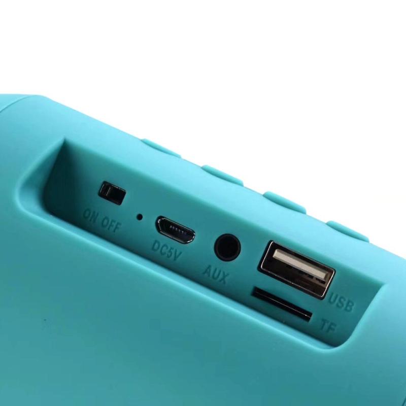 Portable Wireless bluetooth Speaker TF Card Hands free  Waterproof Outdoors Speaker