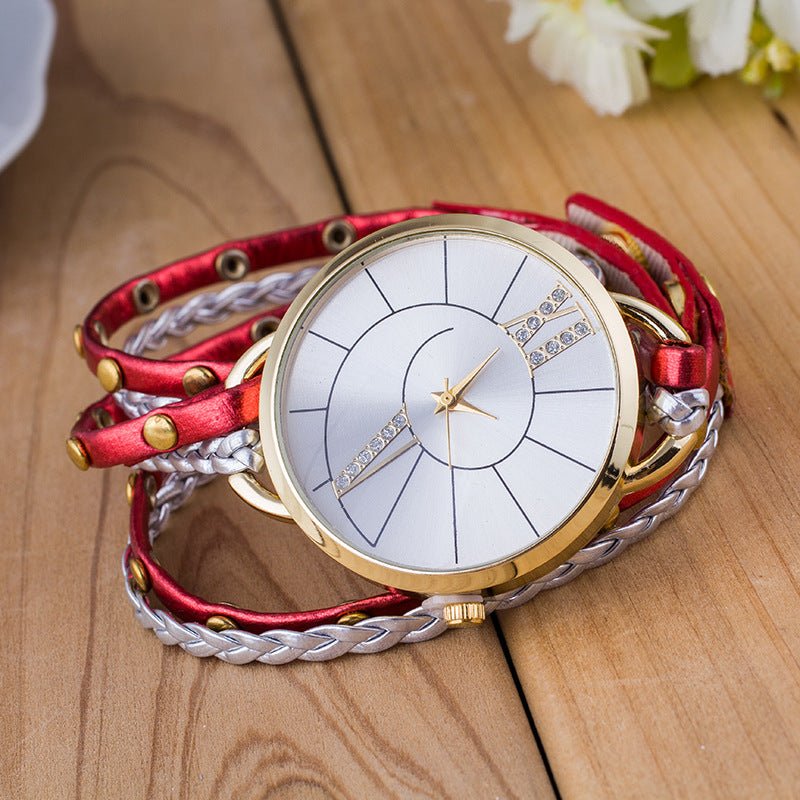 Simple Dial Leather Strap Crystal Algarismos Romanos Quartz Watch Women Bracelet Watch