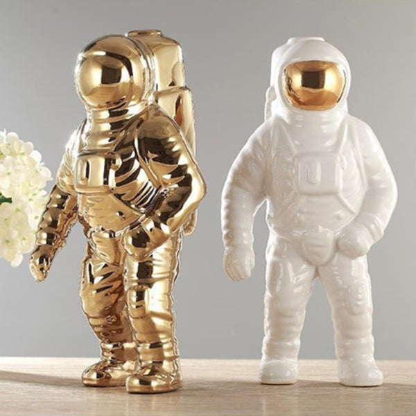 3 color Space Man Sculpture Astronaut Fashion Vase Ceramic Flower Planter Vase Space Man Sculpture Cosmonaut Home office Decor