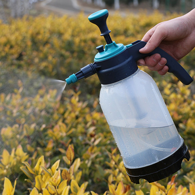 2L Portable Hand Pump Spray Pressure Sprayer Garden Plant Water Chemical Tools