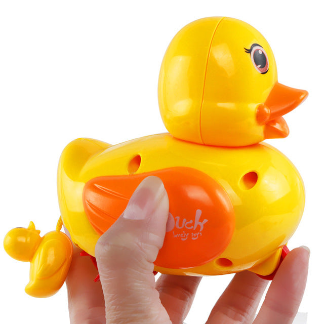 Baby Bath 1-5 Years Old Toy Pull Line Toy Children Bath Baby Play Water Toys Bath Water And Land Dual-use